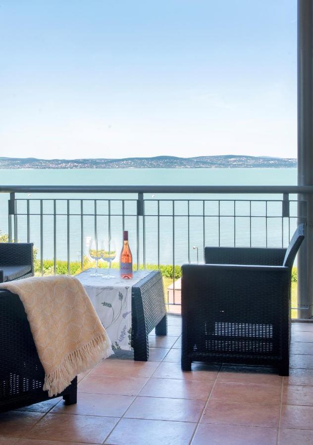 Balaton Lakeside Residence Siofok Exterior photo